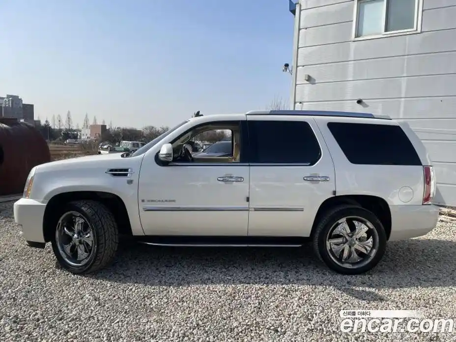 Cadillac Escalade 2007 6.2 гидро в Москве № 433885, фото 6