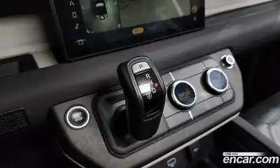 Land Rover Defender 2021 3.0 гидро в Москве № 471233, миниатюра 9