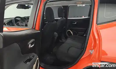Jeep Renegade 2017 2.4 гидро в Москве № 472733, миниатюра 12