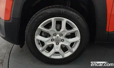 Jeep Renegade 2017 2.4 гидро в Москве № 472733, миниатюра 5