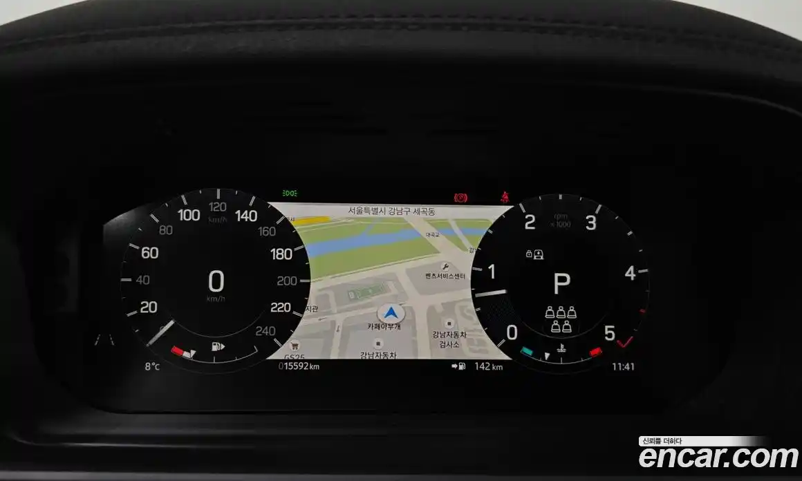 Land Rover Discovery 2023 3.0 гидро в Москве № 498637, фото 8