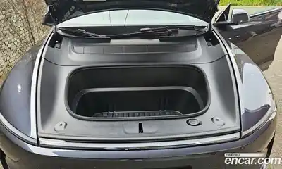 Tesla Model Y 2025 гидро в Москве № 499460, миниатюра 8