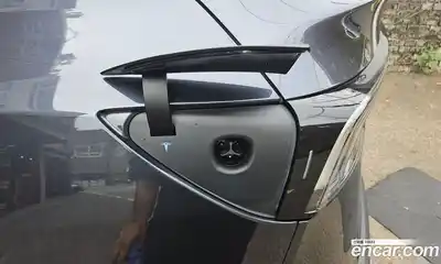 Tesla Model Y 2025 гидро в Москве № 499460, миниатюра 9