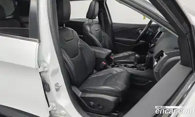 Jeep Cherokee 2021 2.4 гидро в Москве № 522165, миниатюра 10