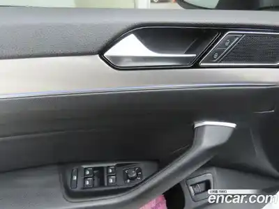 Volkswagen Arteon 2020 2.0 гидро в Москве № 534445, миниатюра 9