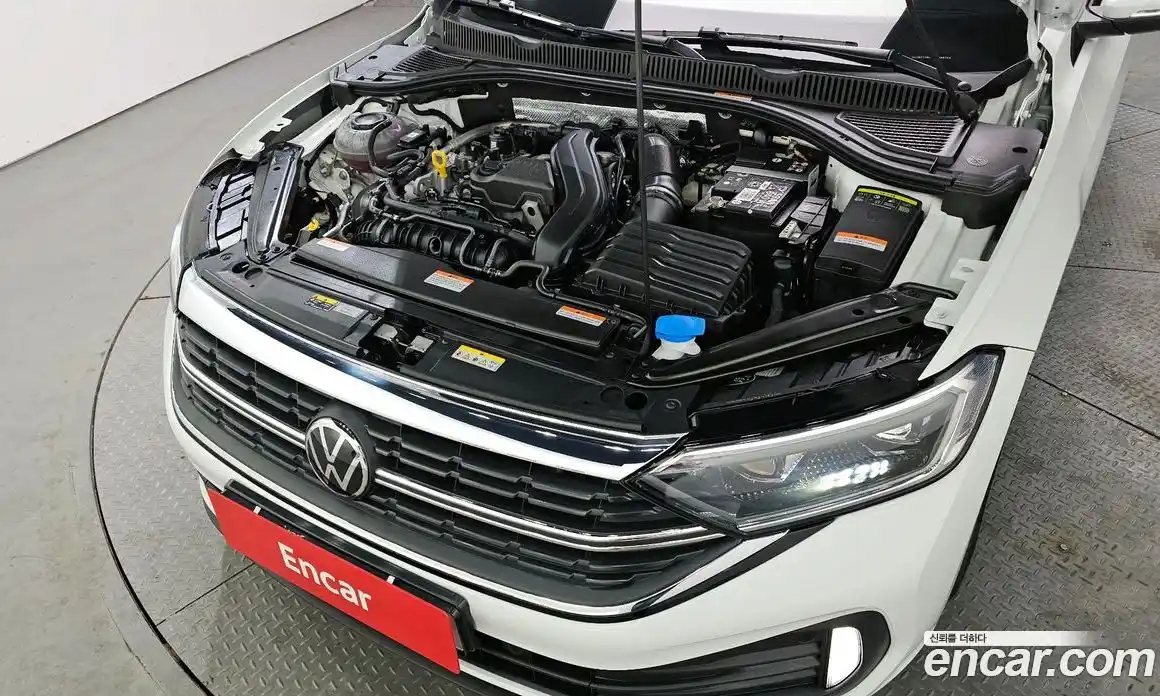 Volkswagen Jetta 2024 1.5 гидро в Москве № 547198, фото 6