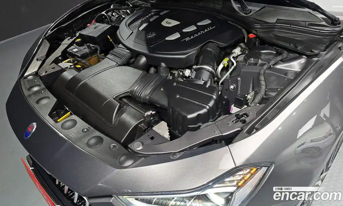 Maserati Ghibli 2018 3.0 гидро в Москве № 547720, фото 6