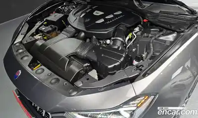 Maserati Ghibli 2018 3.0 гидро в Москве № 547720, миниатюра 6