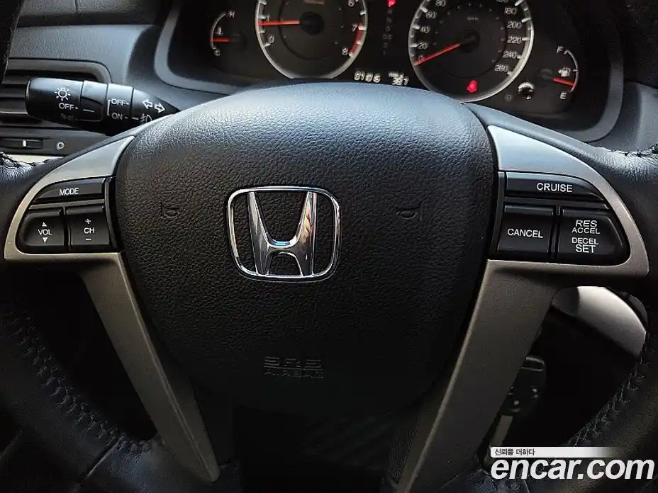 Honda Accord 2009 3.5 гидро в Москве № 584621, фото 13