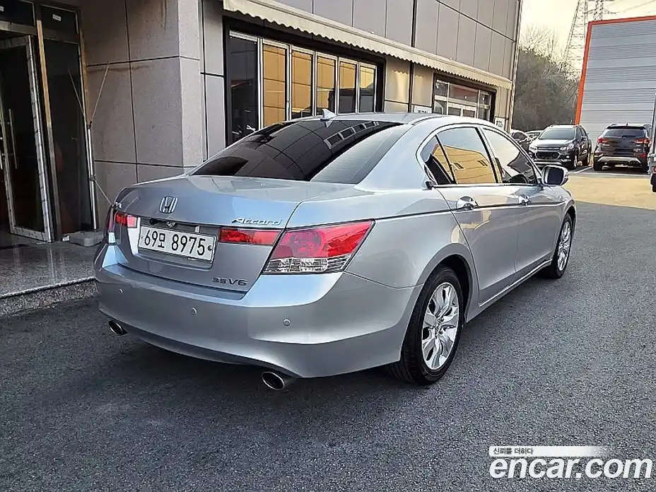 Honda Accord 2009 3.5 гидро в Москве № 584621, фото 3