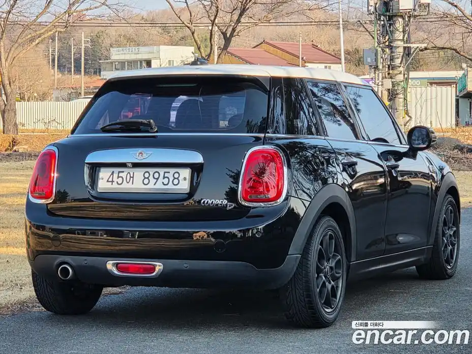 Mini Cooper 2015 1.5 гидро в Москве № 595335, фото 4