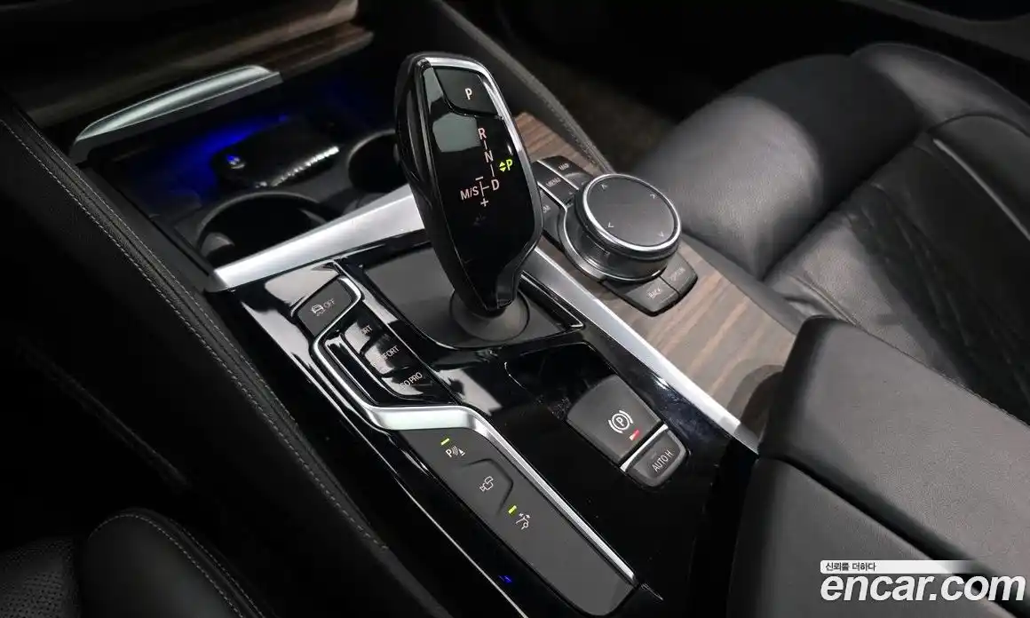 BMW 6-Series 2018 3.0 гидро в Москве № 621862, фото 9