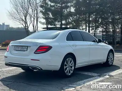 Mercedes-Benz E-Class 2019 2.0 гидро, миниатюра 6