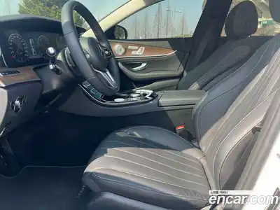 Mercedes-Benz E-Class 2019 2.0 гидро, миниатюра 8