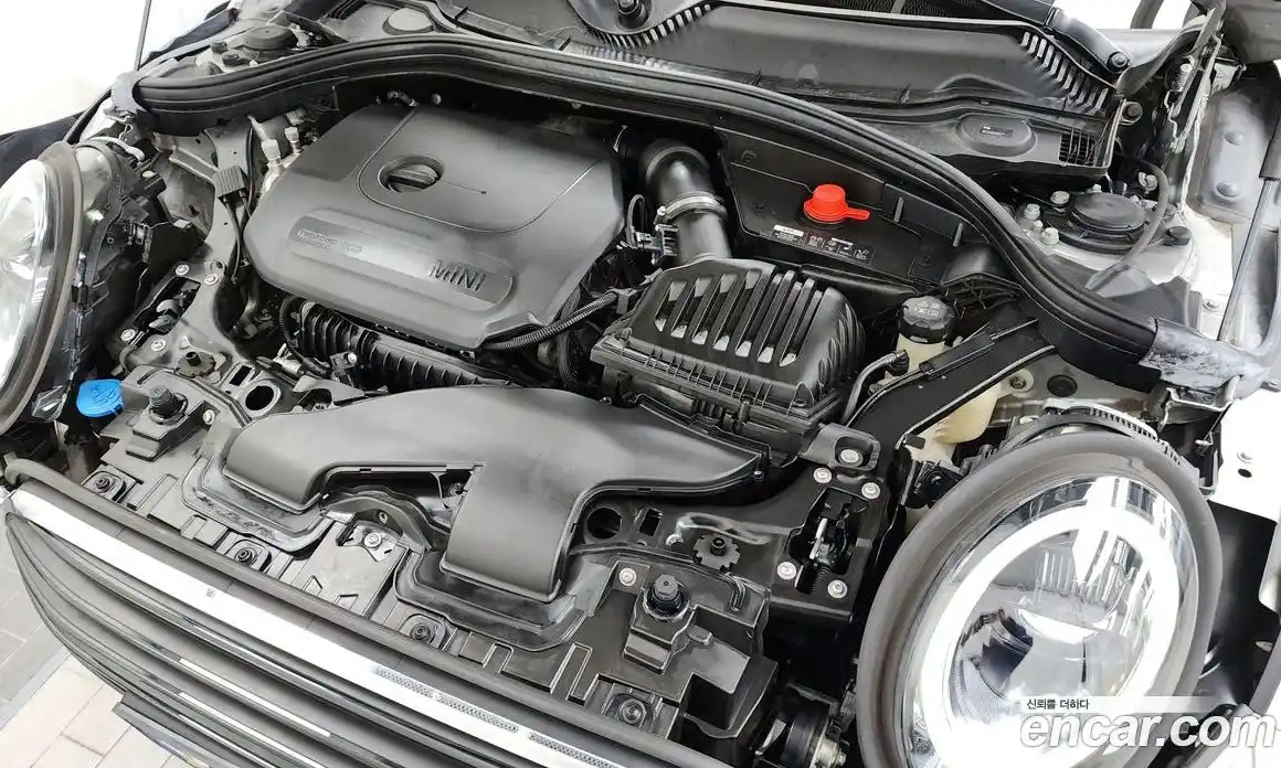 Mini Clubman 2023 1.5 гидро в Москве № 724739, фото 6