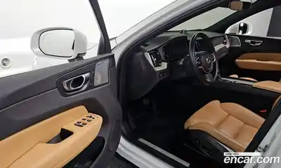Volvo XC60 2018 2.0 гидро в Москве № 749563, миниатюра 11