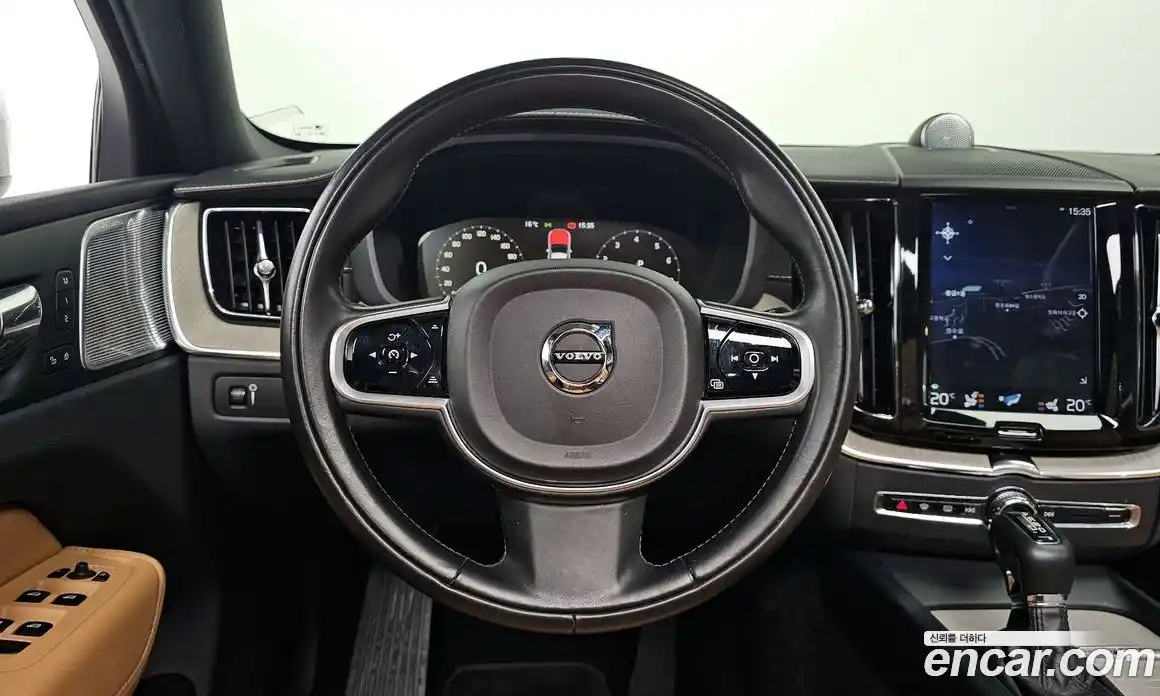 Volvo XC60 2018 2.0 гидро в Москве № 749563, фото 13