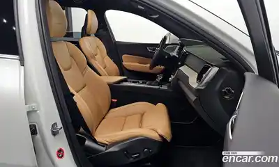 Volvo XC60 2018 2.0 гидро в Москве № 749563, миниатюра 10
