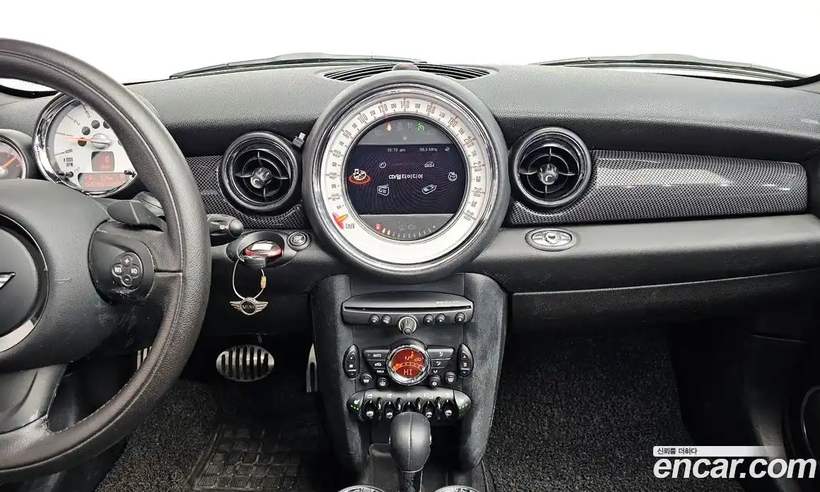 Mini Cooper Convertible 2011 1.6 гидро в Москве № 749886, фото 14