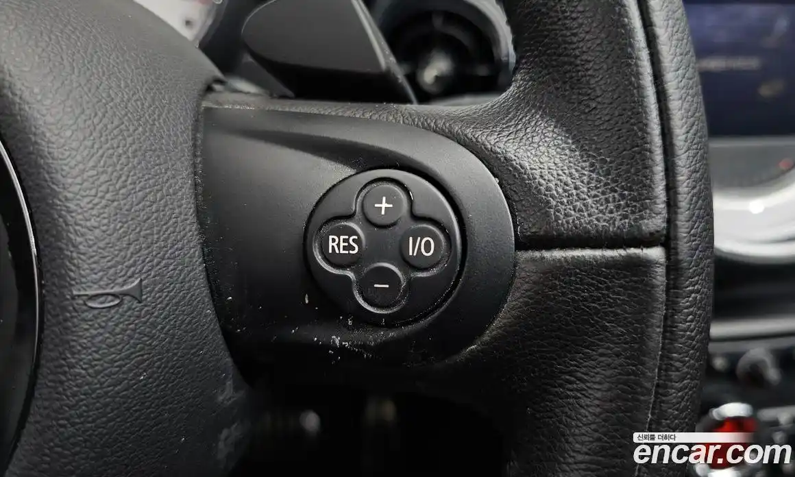 Mini Cooper Convertible 2011 1.6 гидро в Москве № 749886, фото 18