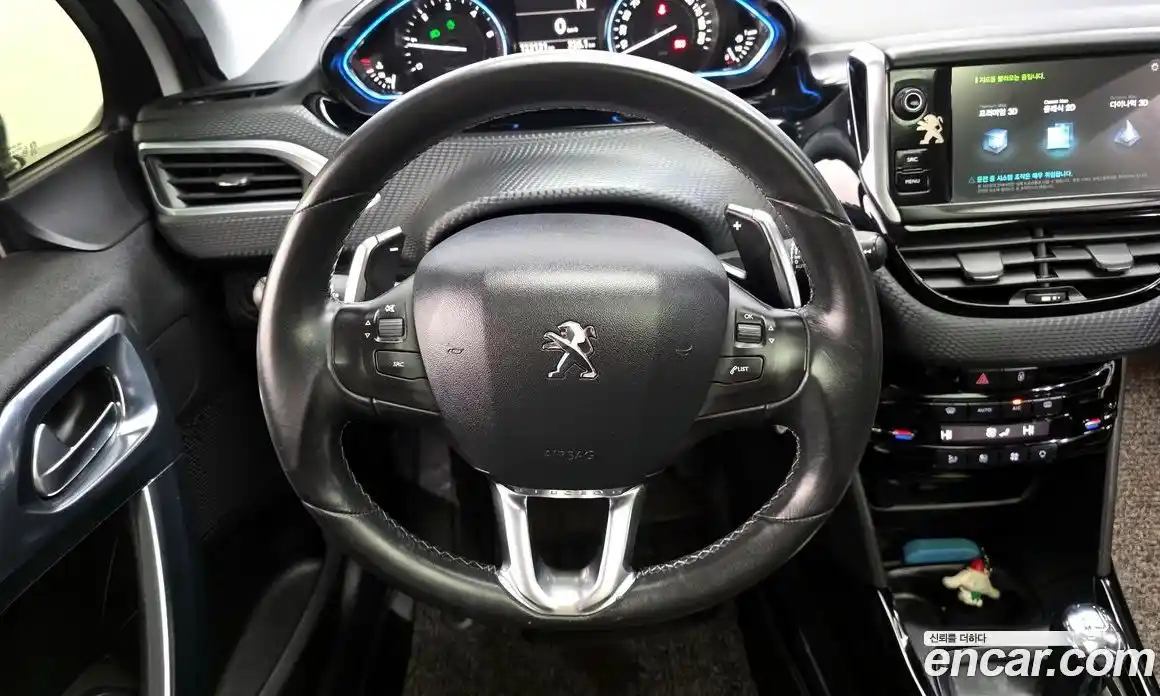 Peugeot 2008 2015 1.6 гидро в Москве № 759673, фото 13