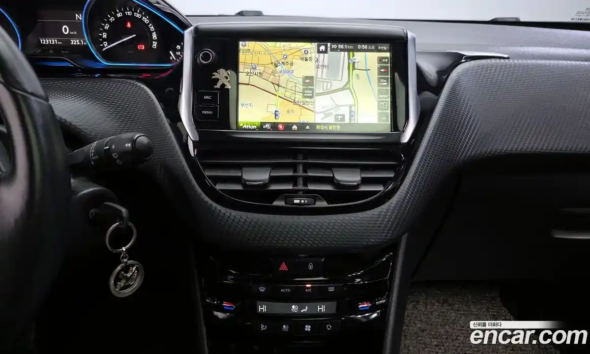 Peugeot 2008 2015 1.6 гидро в Москве № 759673, фото 14