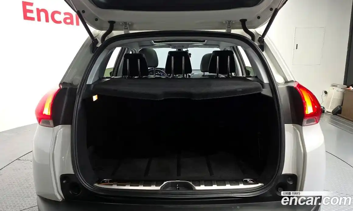 Peugeot 2008 2015 1.6 гидро в Москве № 759673, фото 19