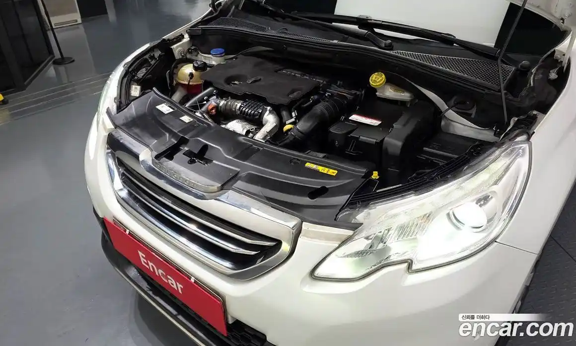 Peugeot 2008 2015 1.6 гидро в Москве № 759673, фото 6