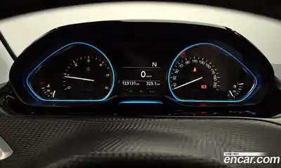 Peugeot 2008 2015 1.6 гидро в Москве № 759673, миниатюра 8