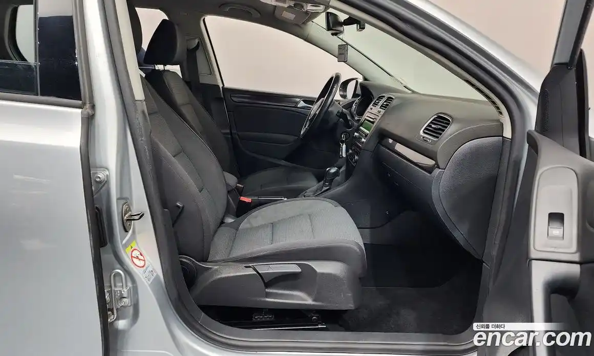 Volkswagen Golf 2012 2.0 гидро в Москве № 826178, фото 11