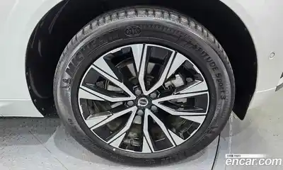 Volvo XC60 2023 2.0 гидро в Москве № 860280, миниатюра 5