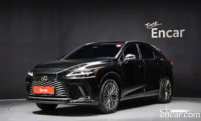 Lexus RX, 2025