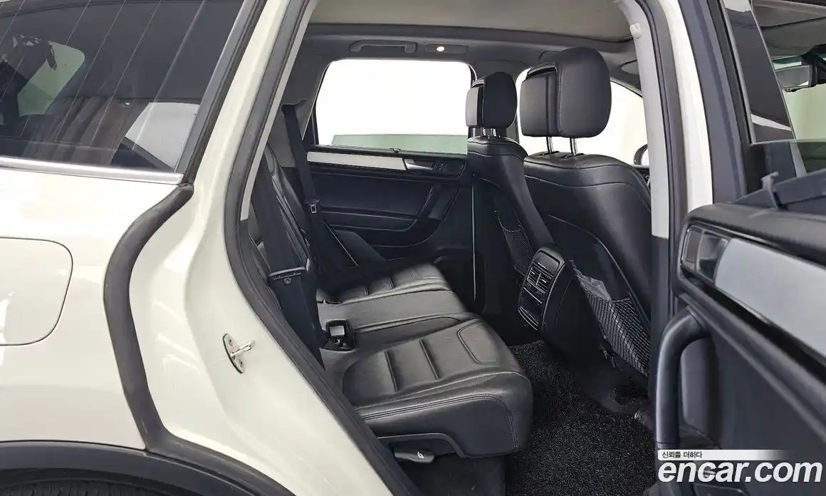 Volkswagen Touareg 2012 3.0 гидро в Москве № 896205, фото 12
