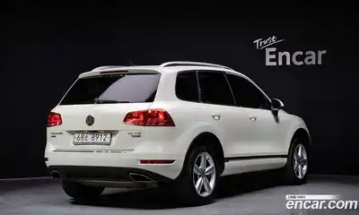 Volkswagen Touareg 2012 3.0 гидро в Москве № 896205, миниатюра 2