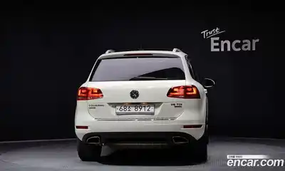 Volkswagen Touareg 2012 3.0 гидро в Москве № 896205, миниатюра 4