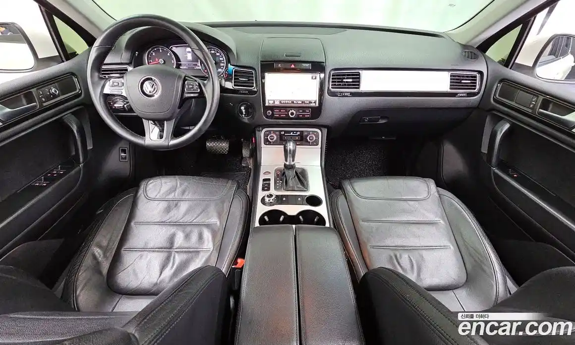 Volkswagen Touareg 2012 3.0 гидро в Москве № 896205, фото 7