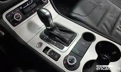 Volkswagen Touareg 2012 3.0 гидро в Москве № 896205, миниатюра 9