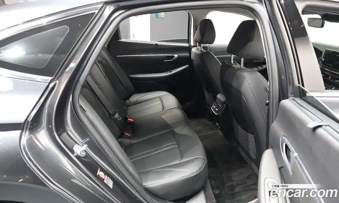 Hyundai Sonata 2021 1.6 гидро в Москве № 927475, фото 12