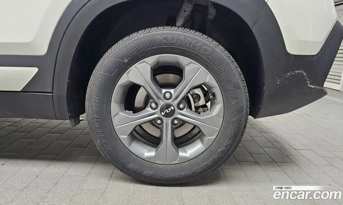 Kia Seltos 2024 2.0 Автомат в Москве № 928836, фото 5