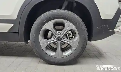 Kia Seltos 2024 2.0 Автомат в Москве № 928836, миниатюра 5