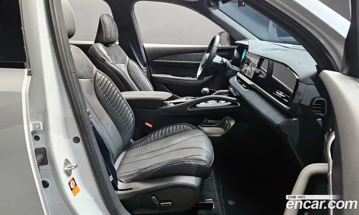 Renault Grand Koleos 2025 1.5 гидро в Москве, фото 11