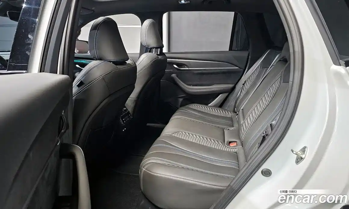 Renault Grand Koleos 2025 1.5 гидро в Москве, фото 13