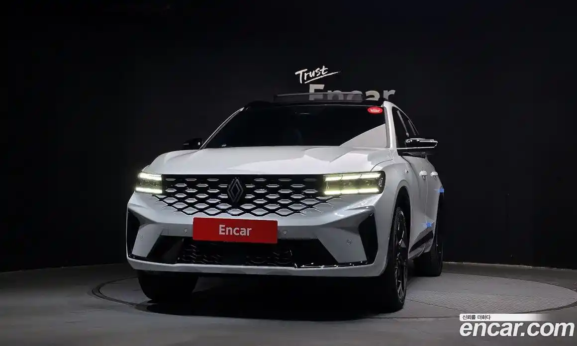 Renault Grand Koleos 2025 1.5 гидро в Москве, фото 3