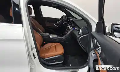Mercedes-Benz GLC-Class 2021 2.0 гидро в Москве № 969801, миниатюра 11