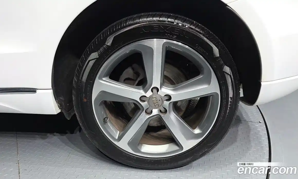 Audi Q5 2015 3.0 Автомат в Москве № 971100, фото 5