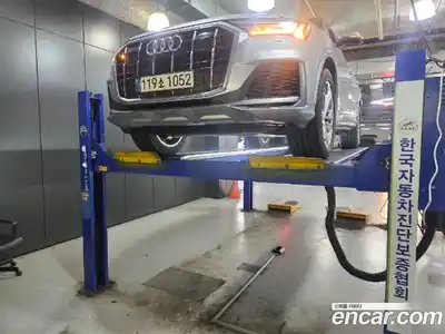 Audi Q7 45 TDI 콰트로 프리미엄