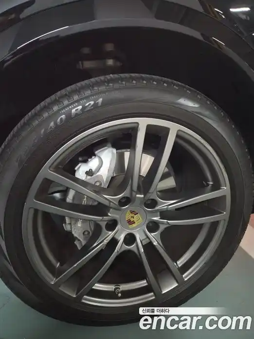 Porsche Cayenne 2019 3.0 гидро в Москве № 973781, фото 16