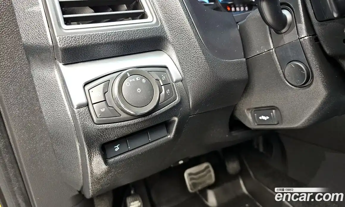 Ford Explorer 2016 3.5 гидро в Москве № 976325, фото 15
