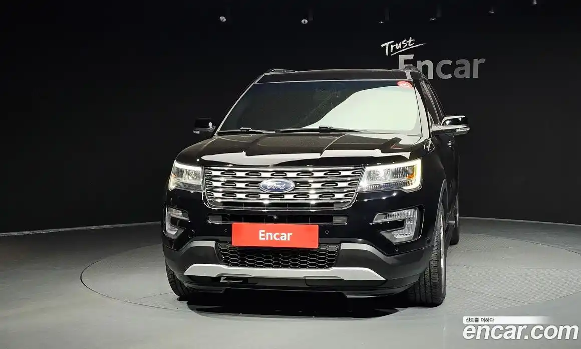 Ford Explorer 2016 3.5 гидро в Москве № 976325, фото 3