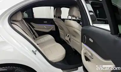 Mercedes-Benz E-Class 2023 2.0 гидро, миниатюра 12